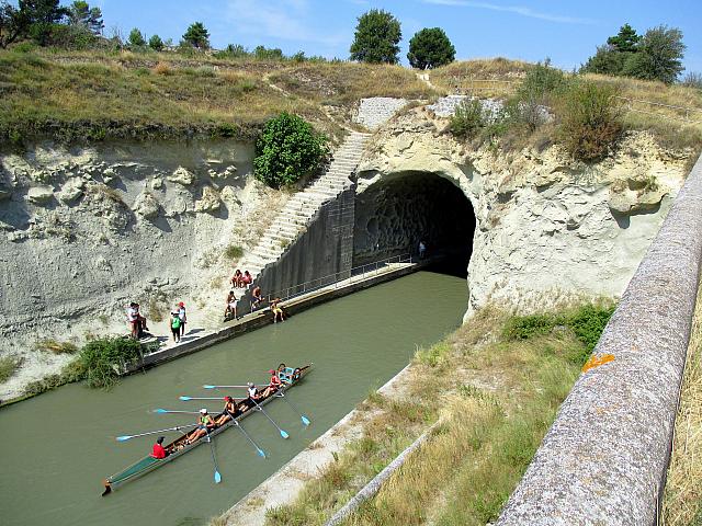 2013 ACBB Aviron Rando Canal du Midi 0761 Tunnel de 140 m de long